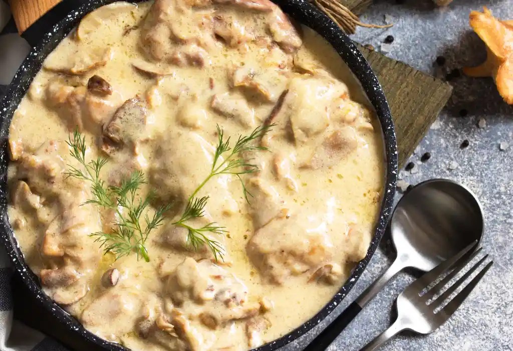 Vente de cuisse de poulet à la crème et gratin dauphinois&nbsp;2025